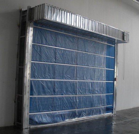 1740550734609286.jpg 防火卷簾門雙軌.jpg